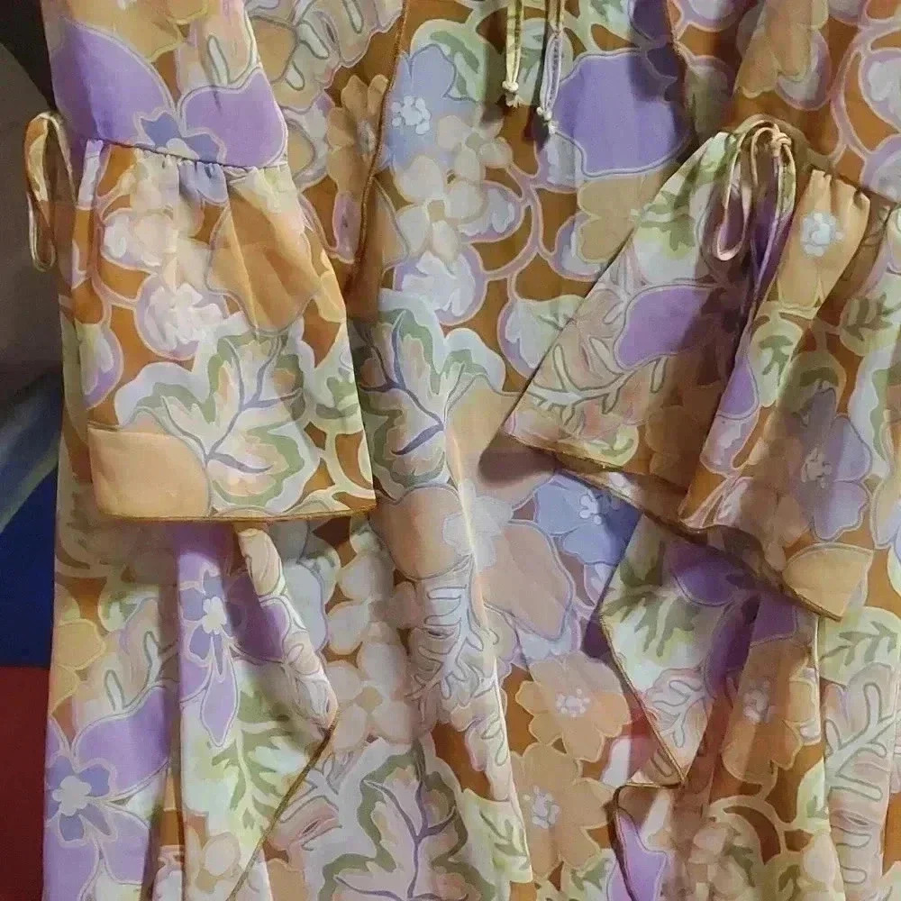 Lovely Duster - Picture 3 of 4